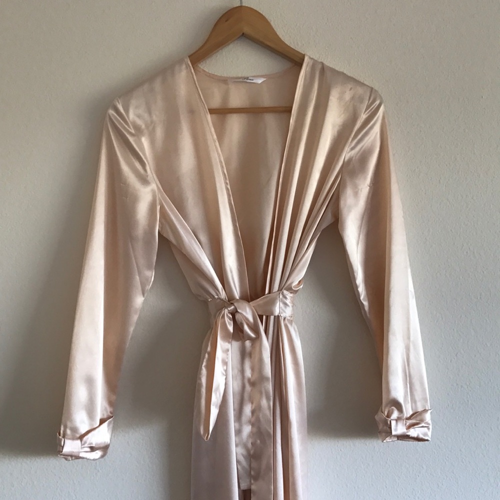 ➕Blush Silk Robe!